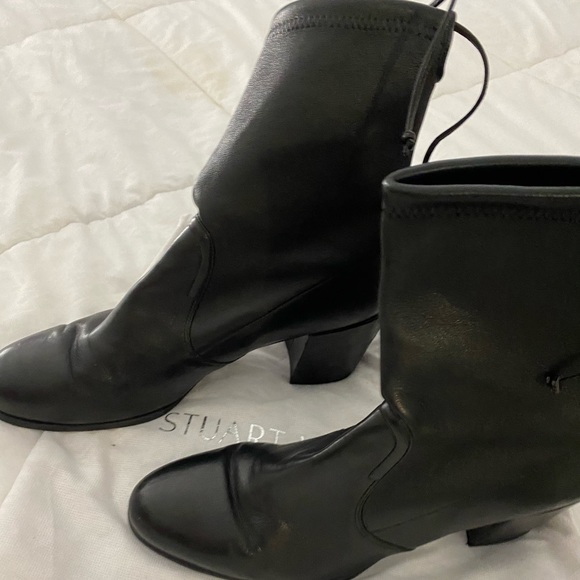Stuart Weitzman Shoes - Stuart Weitzman Tieland Leather Ankle Bootie